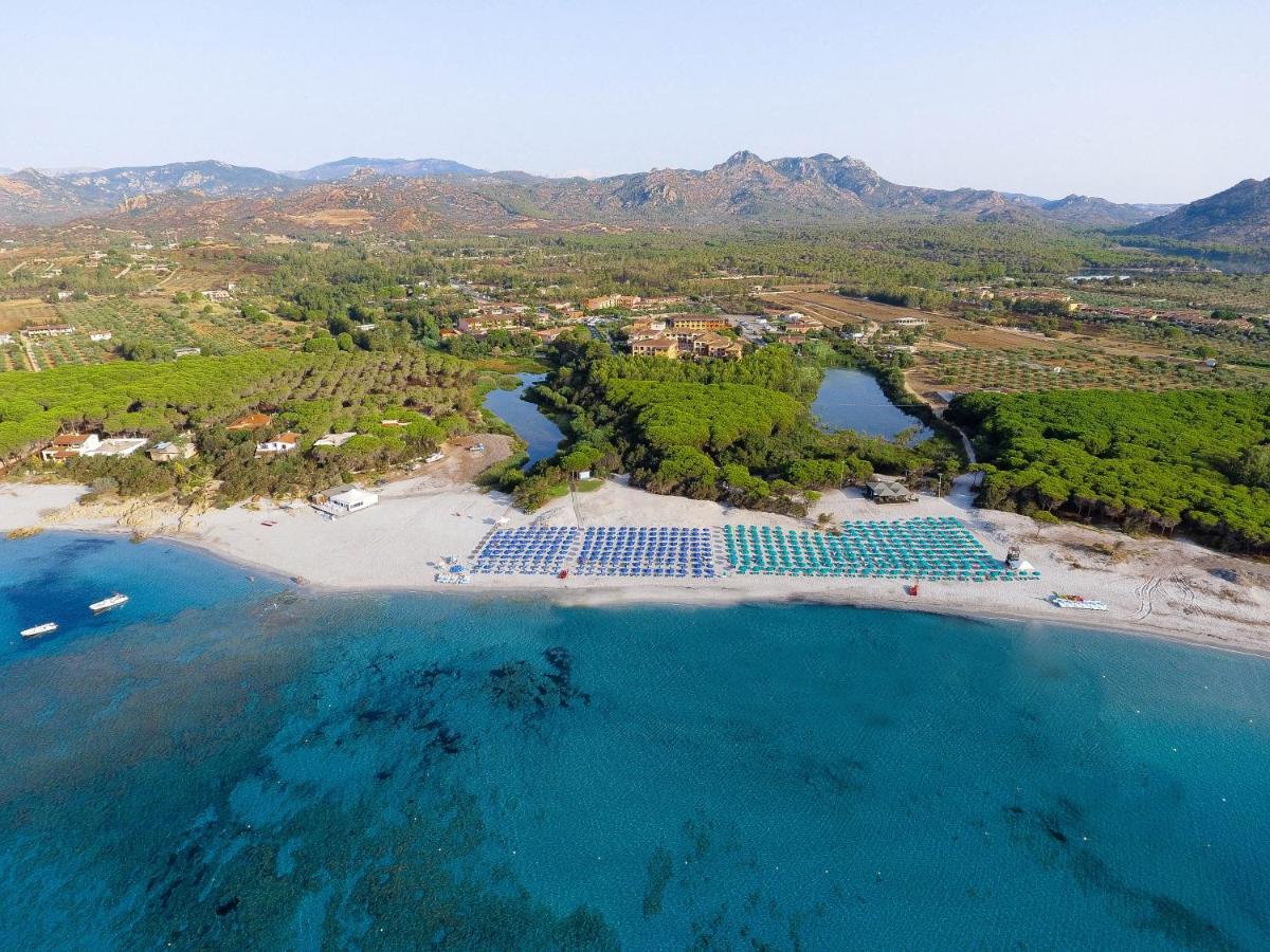Nicolaus Club Torre Moresca Orosei Kültér fotó