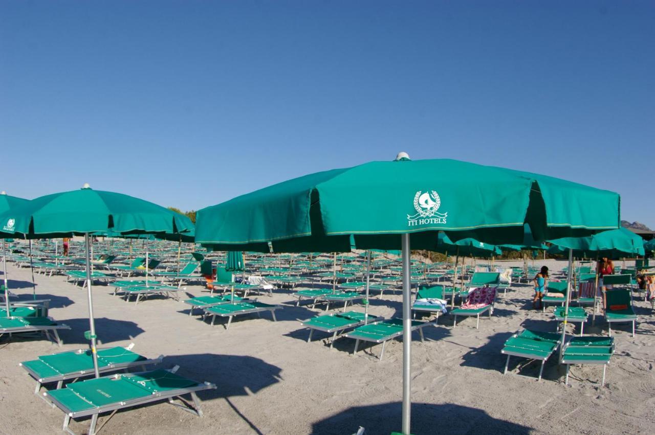 Nicolaus Club Torre Moresca Orosei Kültér fotó